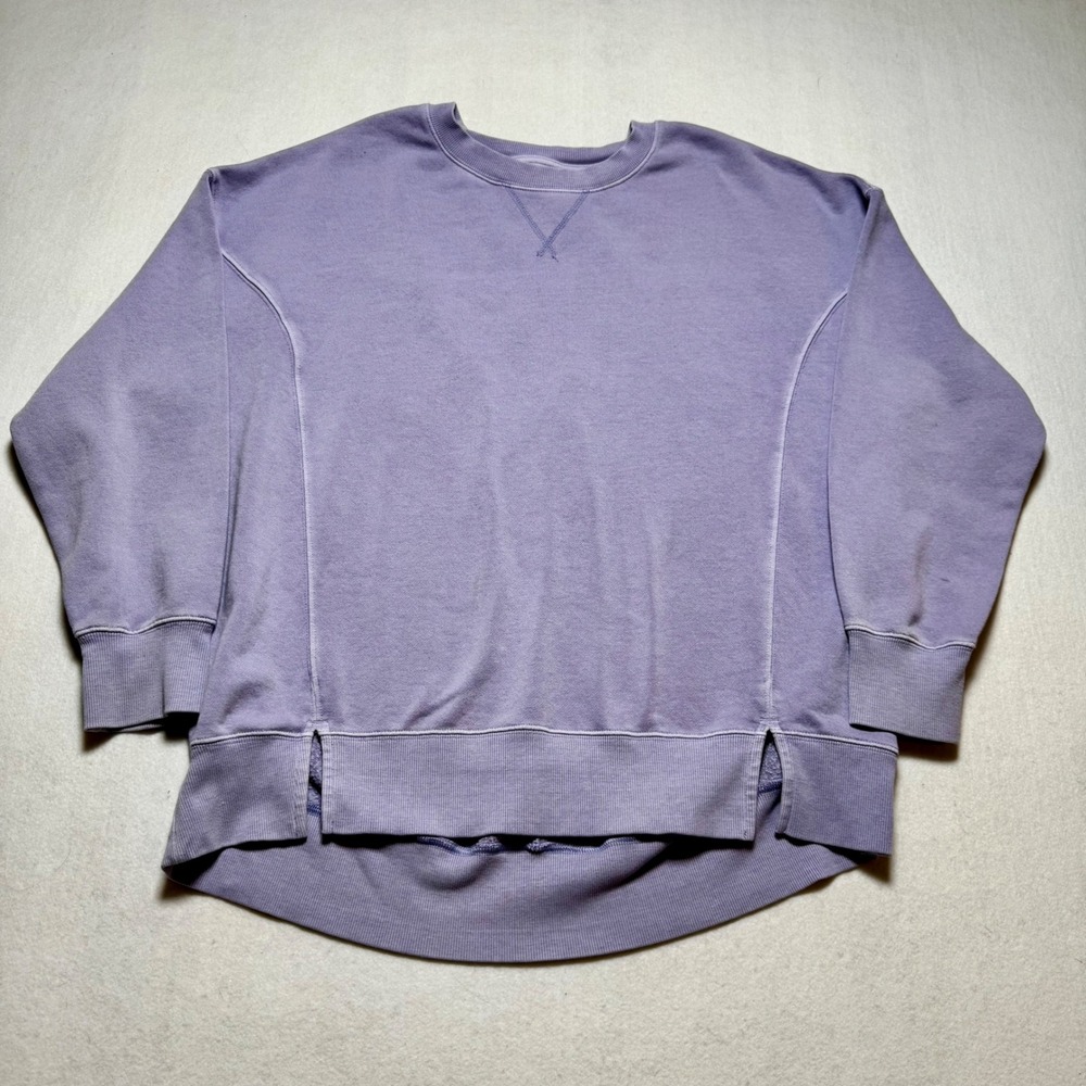 SO Goods For Life Womens Medium Purple Crewneck Sweatshirt Fleece Pullover Slits